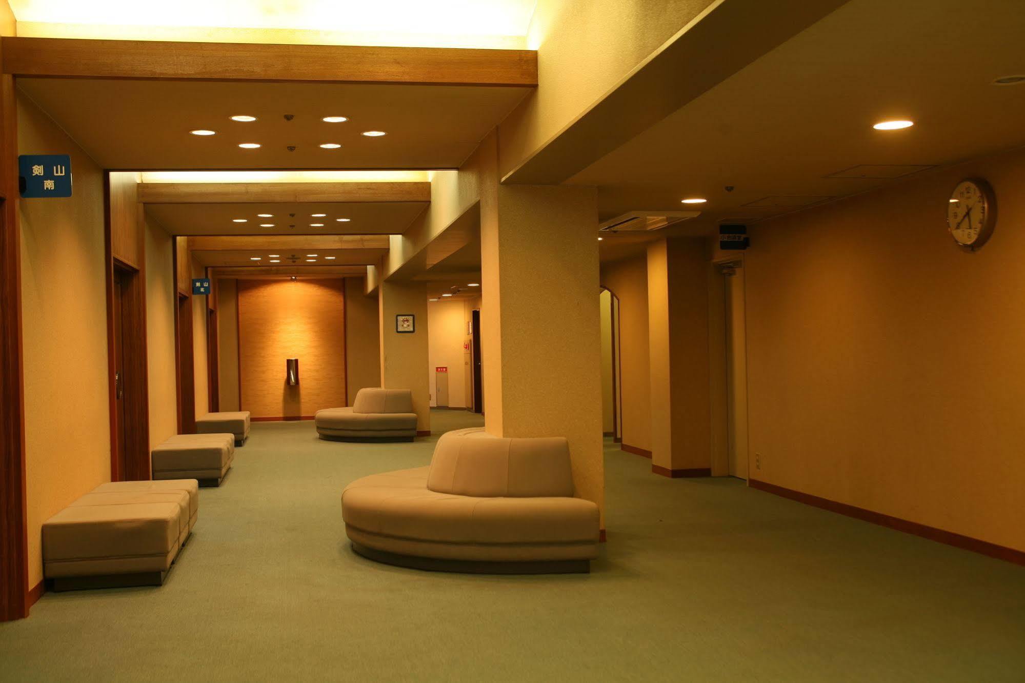 Awanosho Hotel Miyoshi  Exterior photo